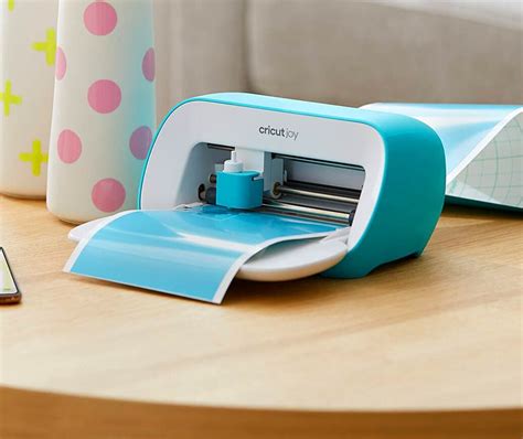 smallest cricut machine